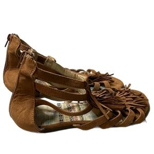 Limelight brown sandals, size 10, zipper back
